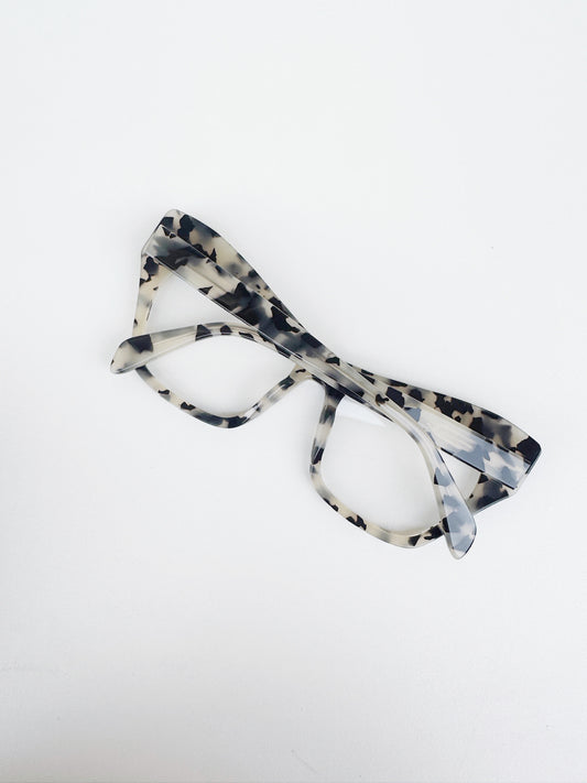Leopard Print Angular Cat-Eye Frame