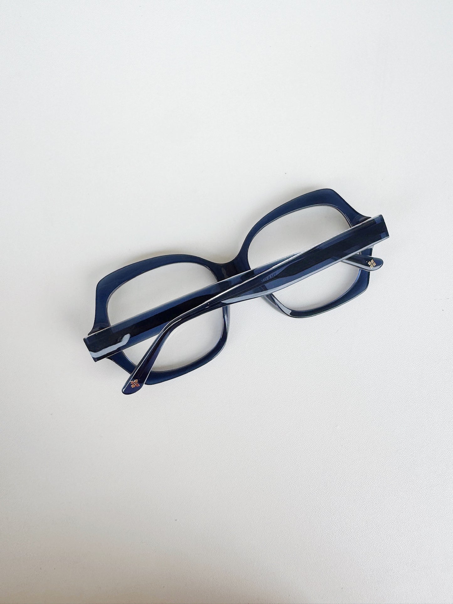 Farrah Oversized Frames