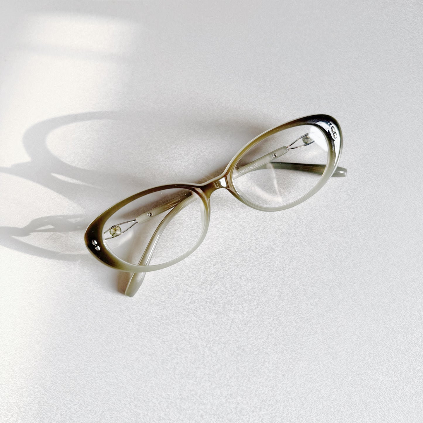 It-Girl Frames