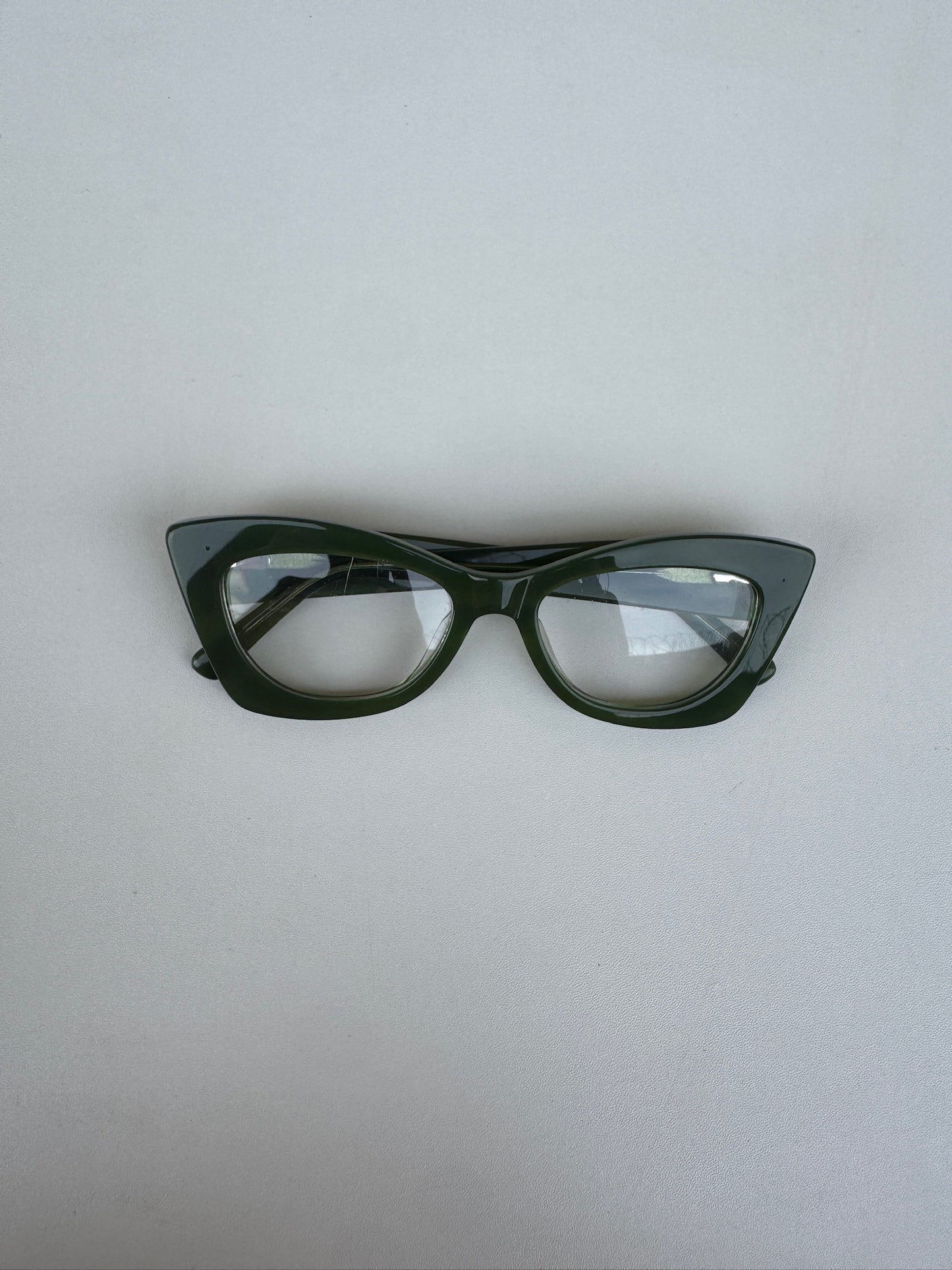 Olive Cat-Eye Frames
